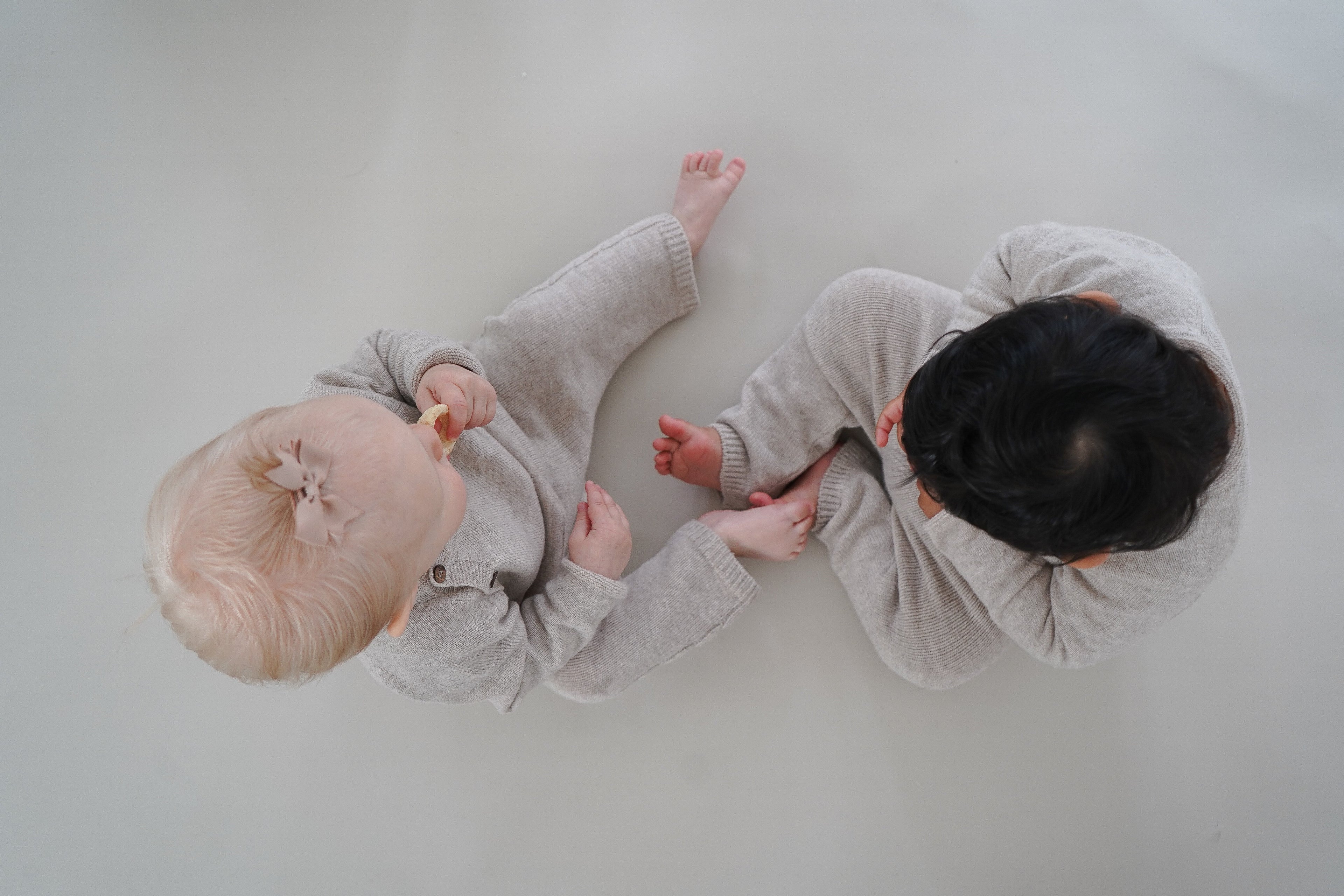 baby friends in merino knit umewe oatmeal