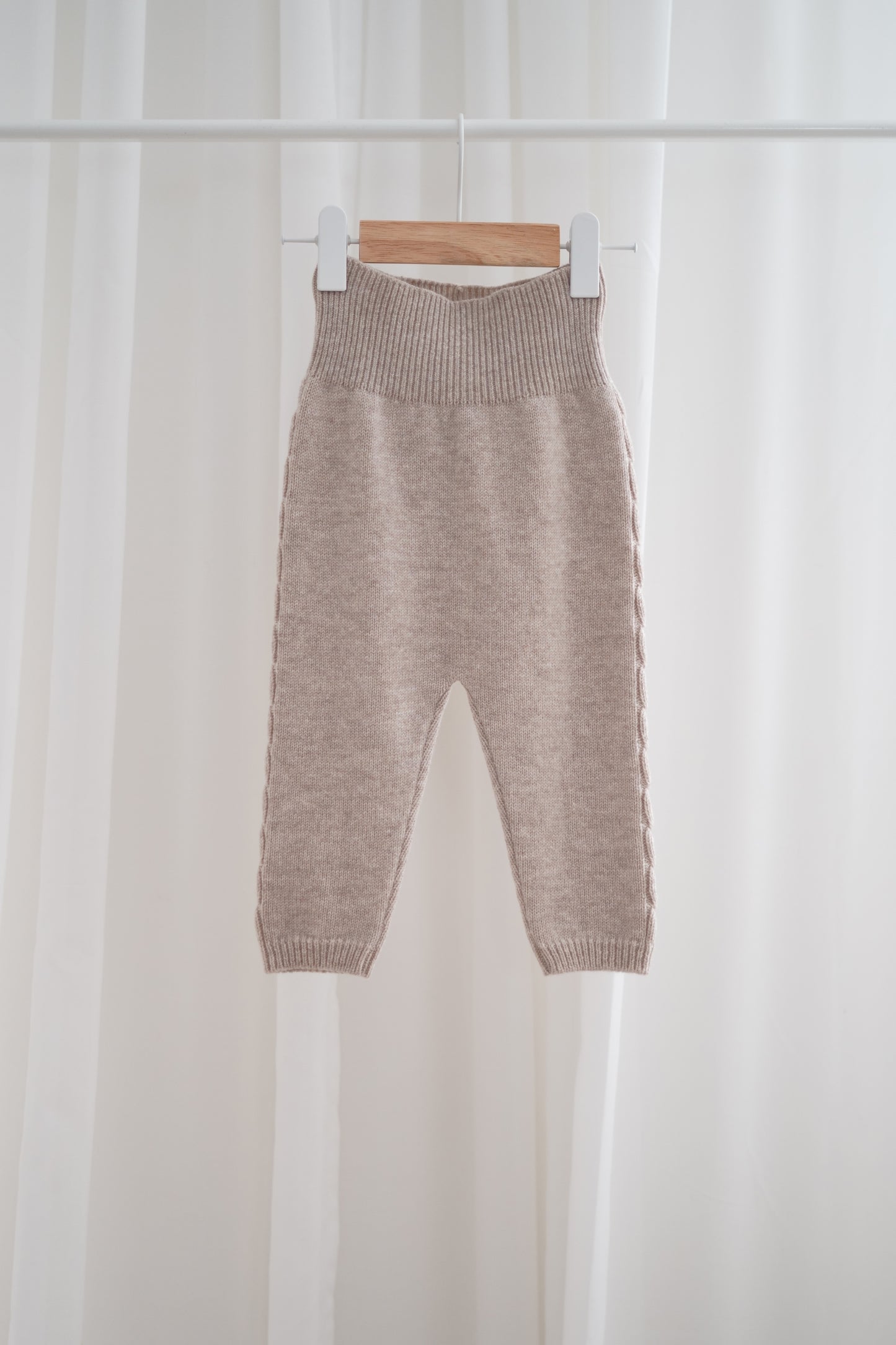 Merino Baby Strick Hose "Leone" | oatmeal